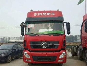 benutzte Traktor-Einheiten 210hp Dongfeng Cummins Emission des Hand-Antriebs-gelassen Eurov